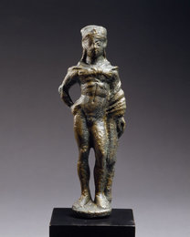 Ung Herkules, antik bronzefigur, H 2068