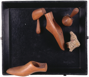 Wilhelm Freddie (1909-1995): Mrs. Simpson's lyserøde sko. 1937